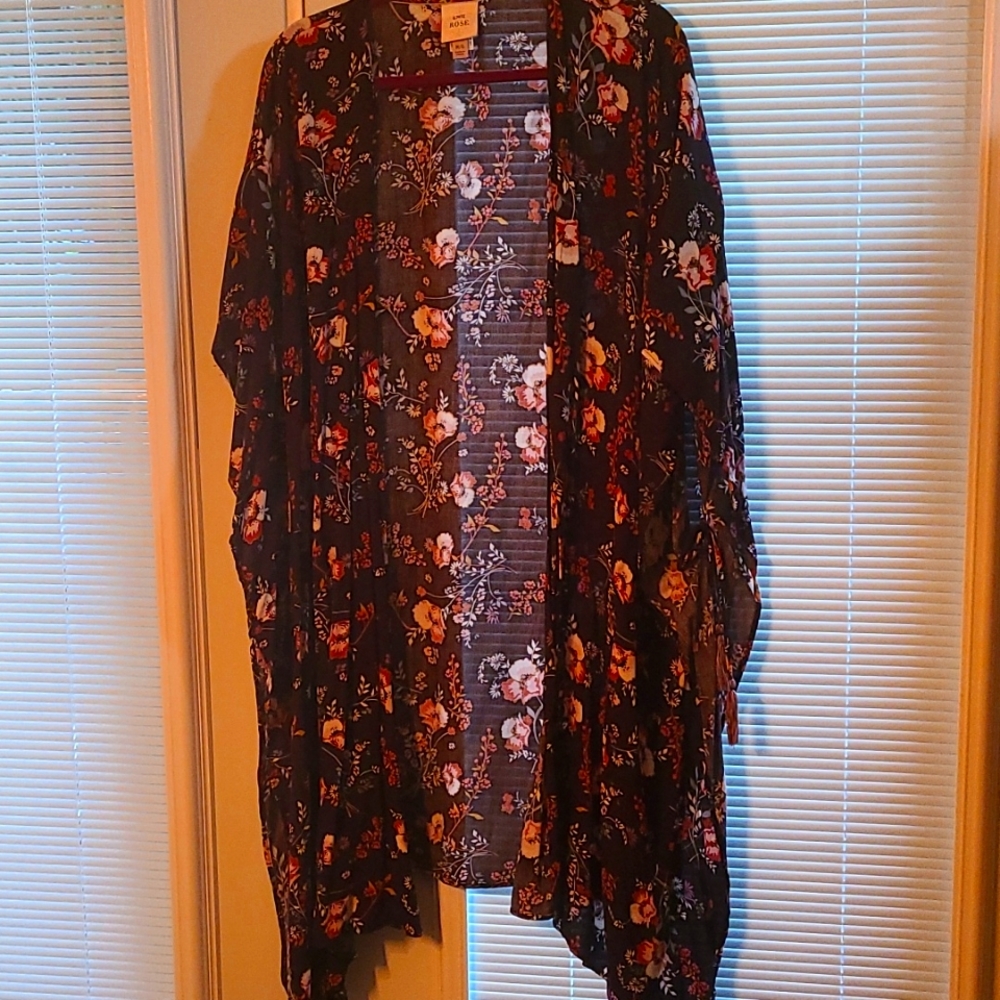 Side Tie Open Wrap